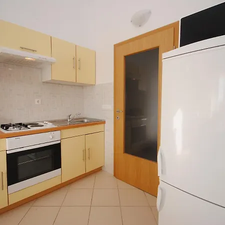 Apartamento With A Parking Space Rogoznica - 17106 Rogoznica (Sibenik-Knin)